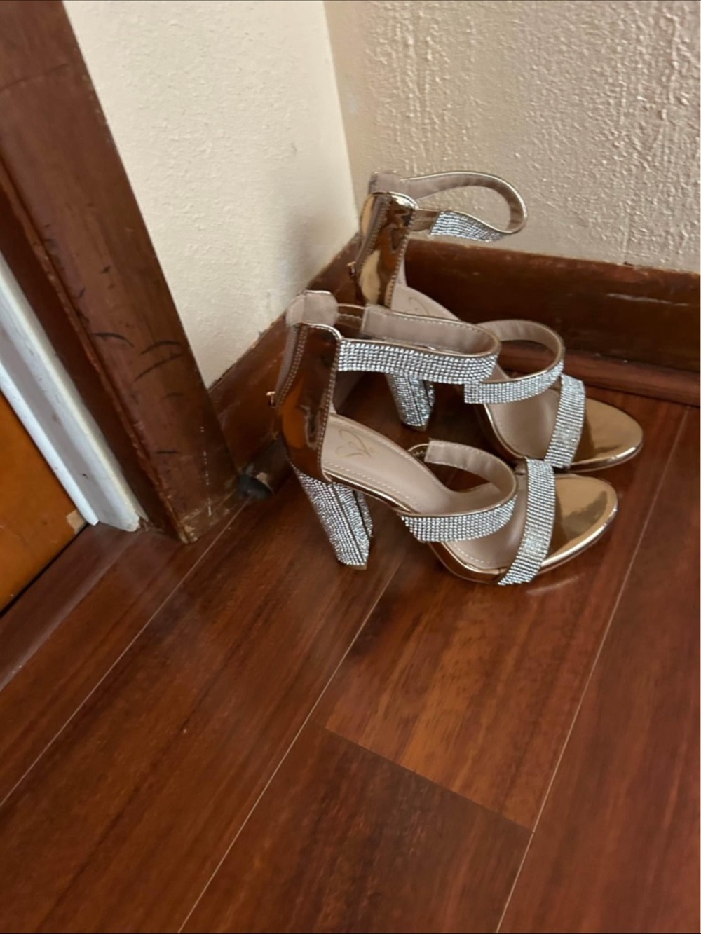 Wedding sandals
